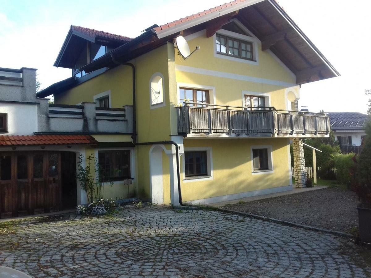 Ferienwohnung Wiesmuehlstrasse Henndorf am Wallersee Zewnętrze zdjęcie